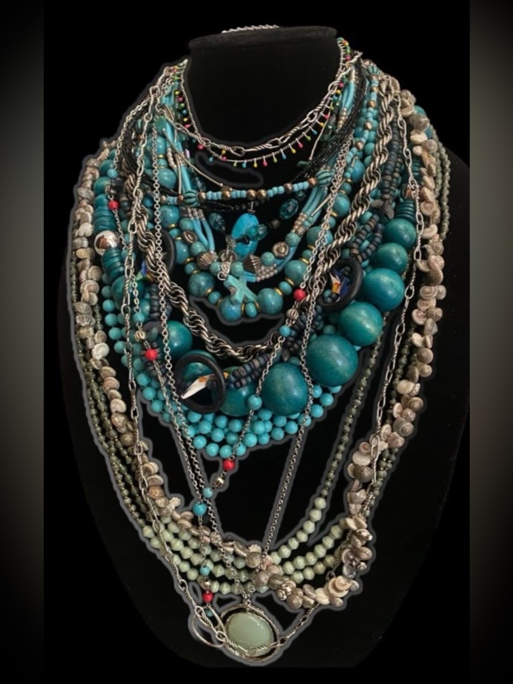 80 piece mixed jewelry lot(RESERVED) - Picture 3 of 4